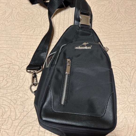 JackKevin shoulder strap USB Charging bag - Picture 1 of 9